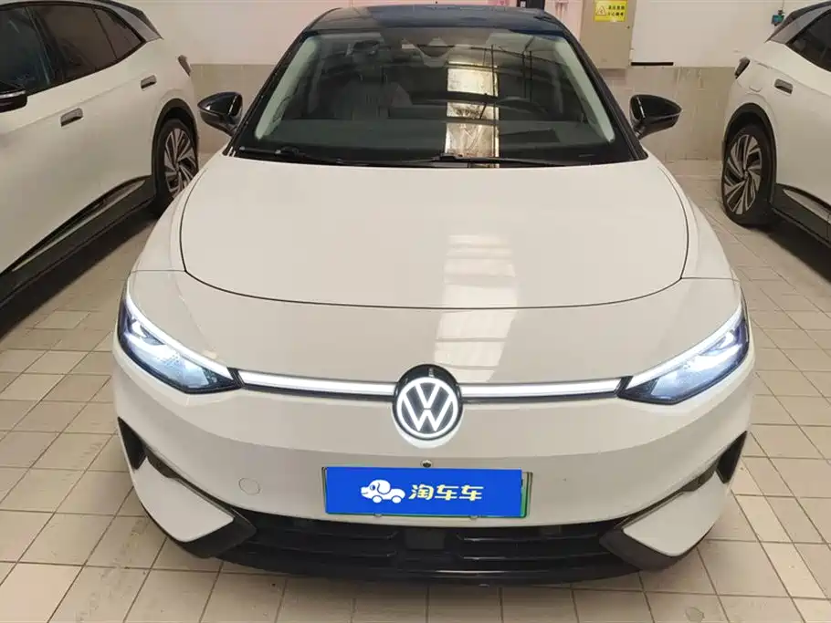 VOLKSWAGEN ID.7 VIZZION