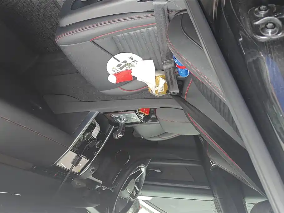 LAND ROVER DISCOVER SPORTS