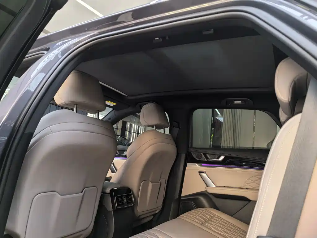 BYD Tang New Energy — миниатюра 13