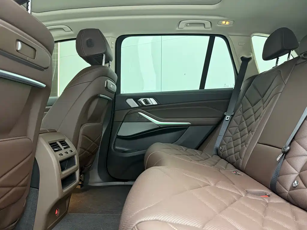 BMW X5 — миниатюра 10