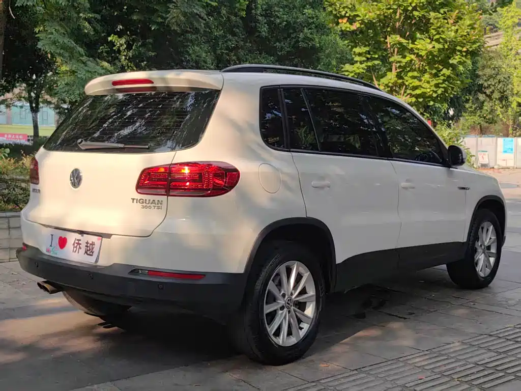 Volkswagen Tiguan — миниатюра 5