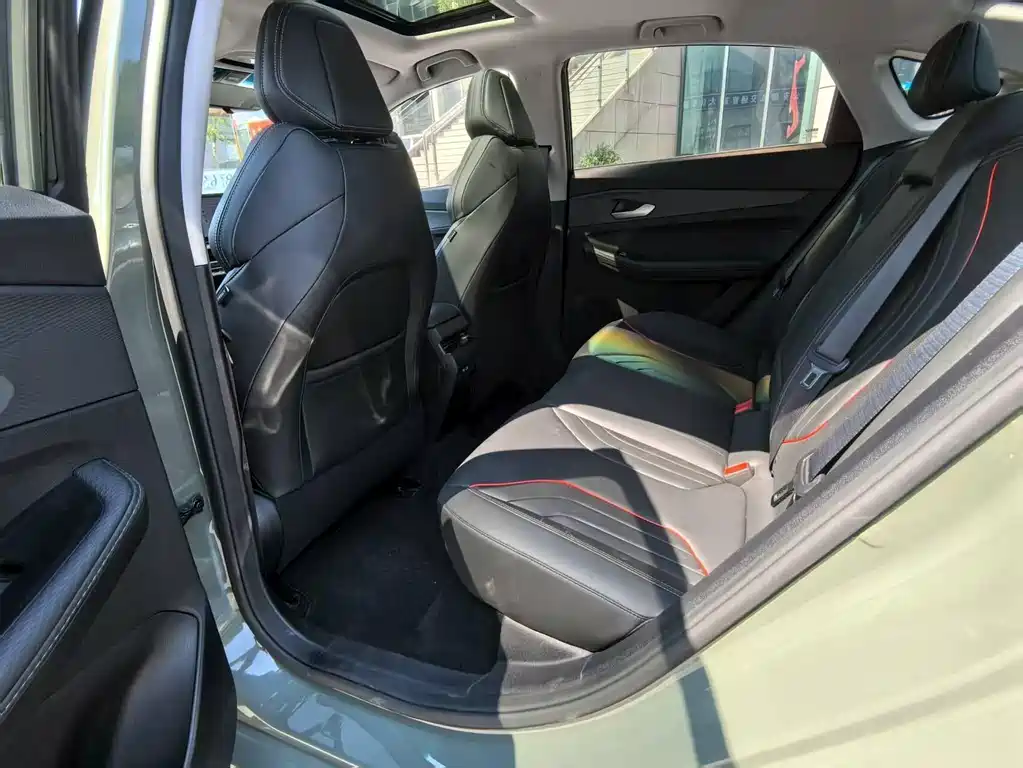 GEELY AUTOMOBILE BINRUI