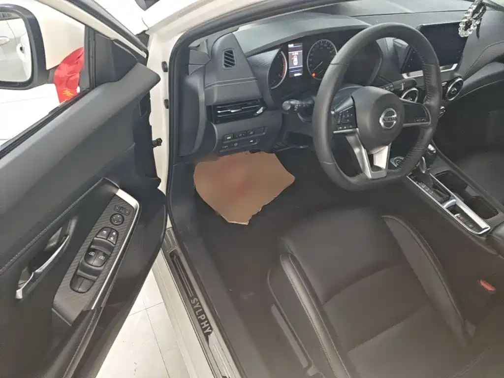 Nissan Sylphy — миниатюра 16