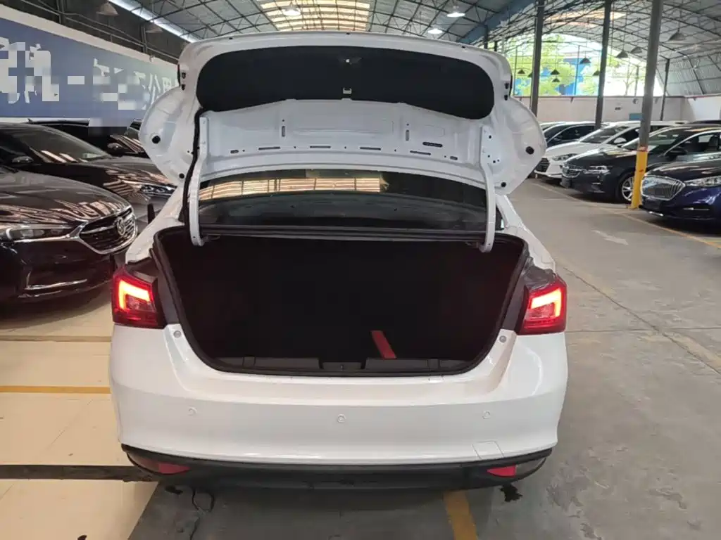 Chery Arrizo 5 — миниатюра 19