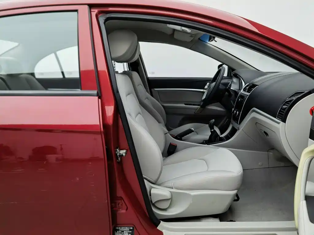 Geely Emgrand — миниатюра 23