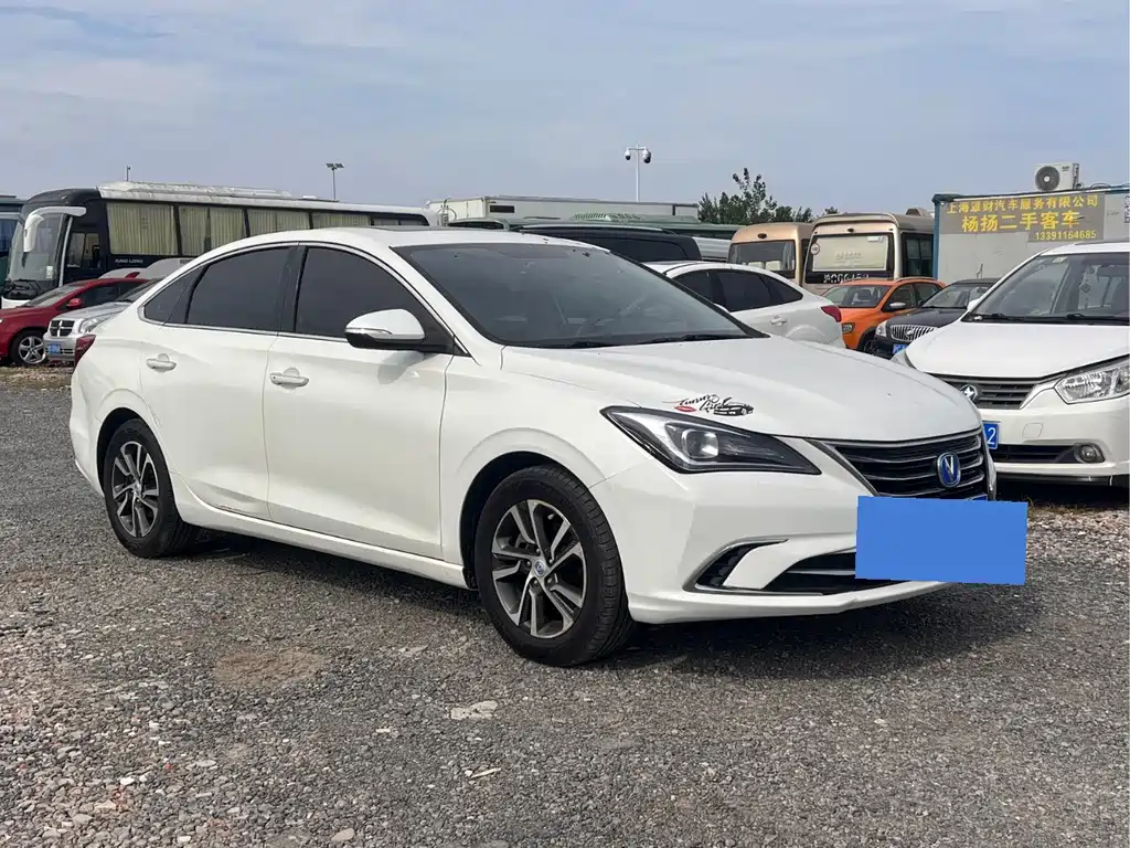 Changan Eado — миниатюра 3