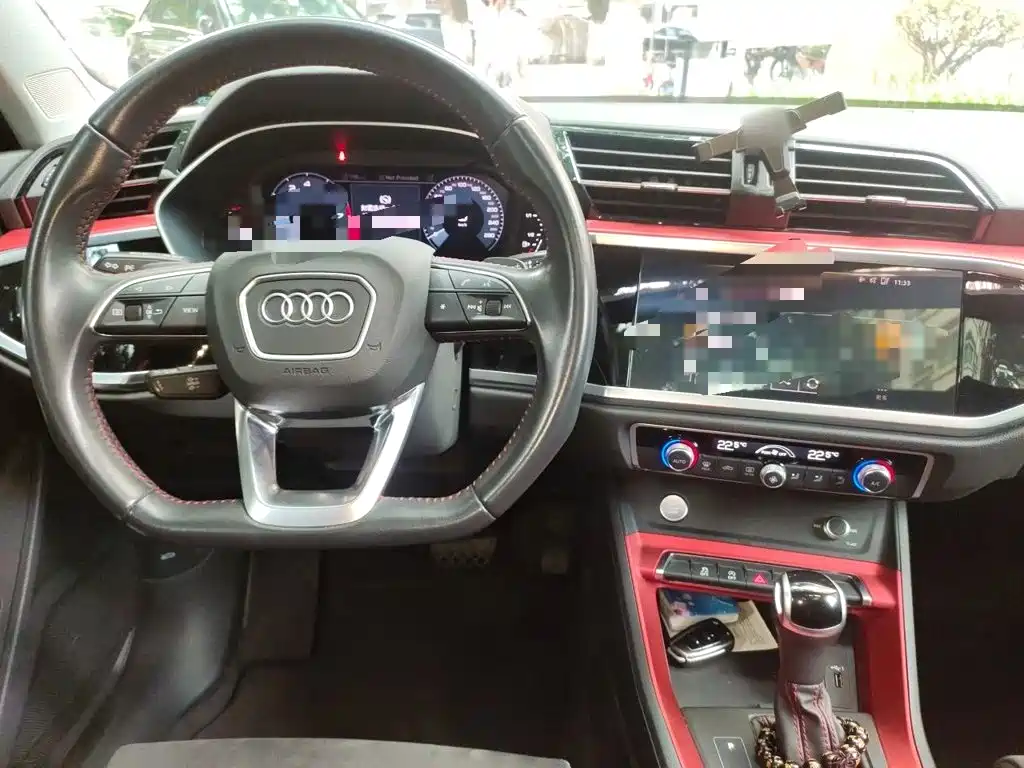 Audi Q3 — миниатюра 10