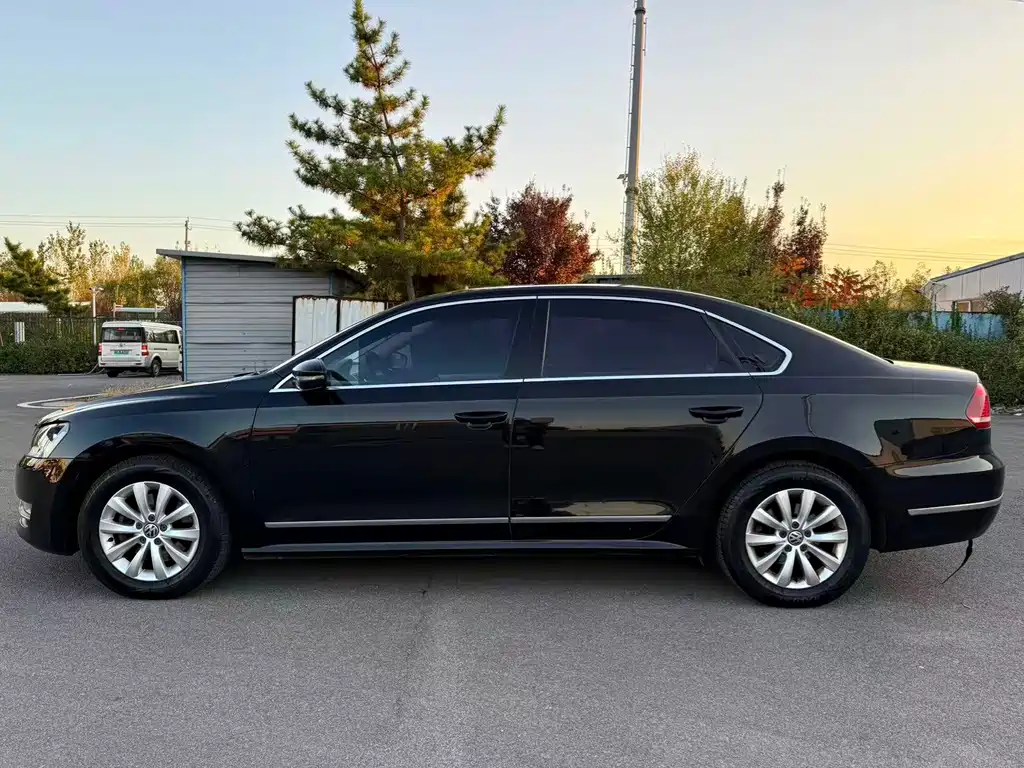 Volkswagen Passat — миниатюра 7