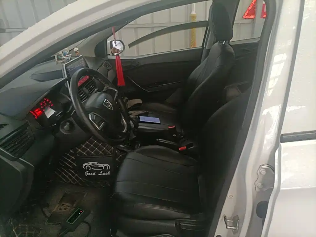 Baojun 310 — миниатюра 15