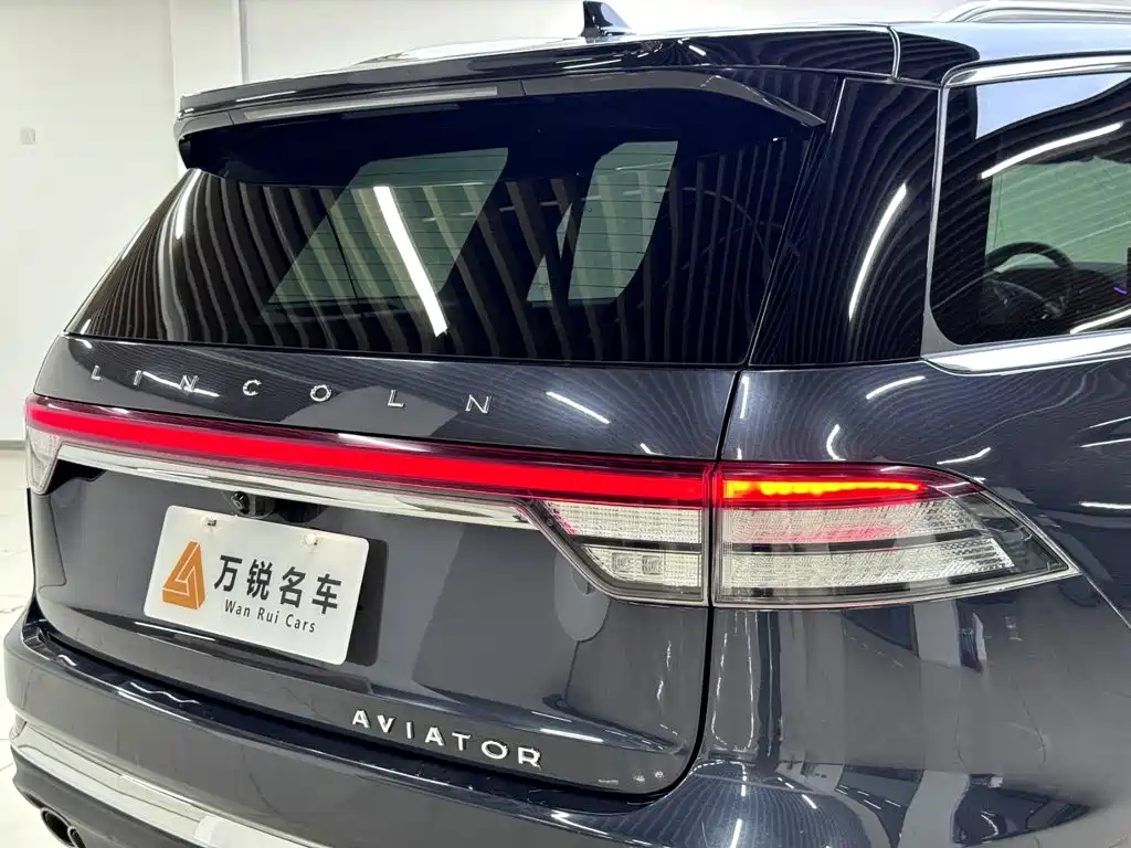 Lincoln Aviator — миниатюра 7