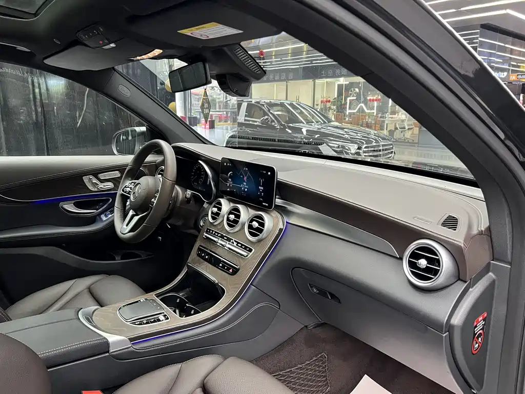 Mercedes-Benz GLC 2020 GLC 300 L 4MATIC