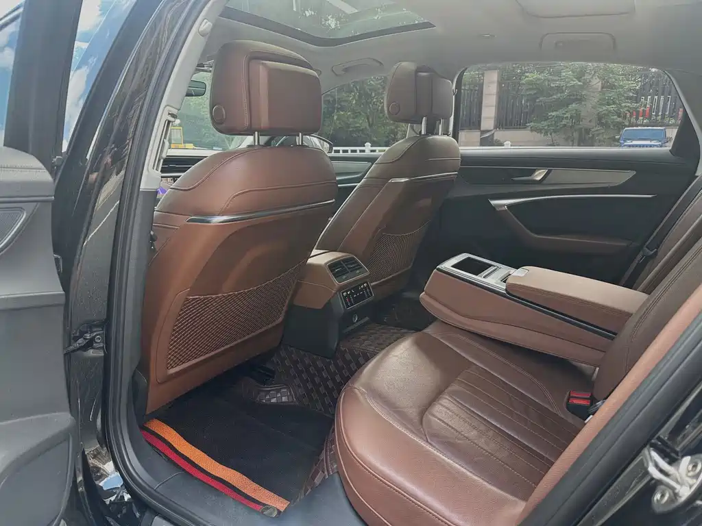 Audi A6L — миниатюра 5