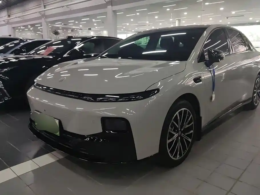 2025 Leapmotor B01 - zdjęcie 1 z 16