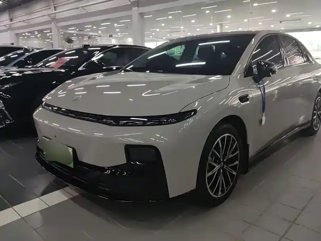 2025 Leapmotor B01