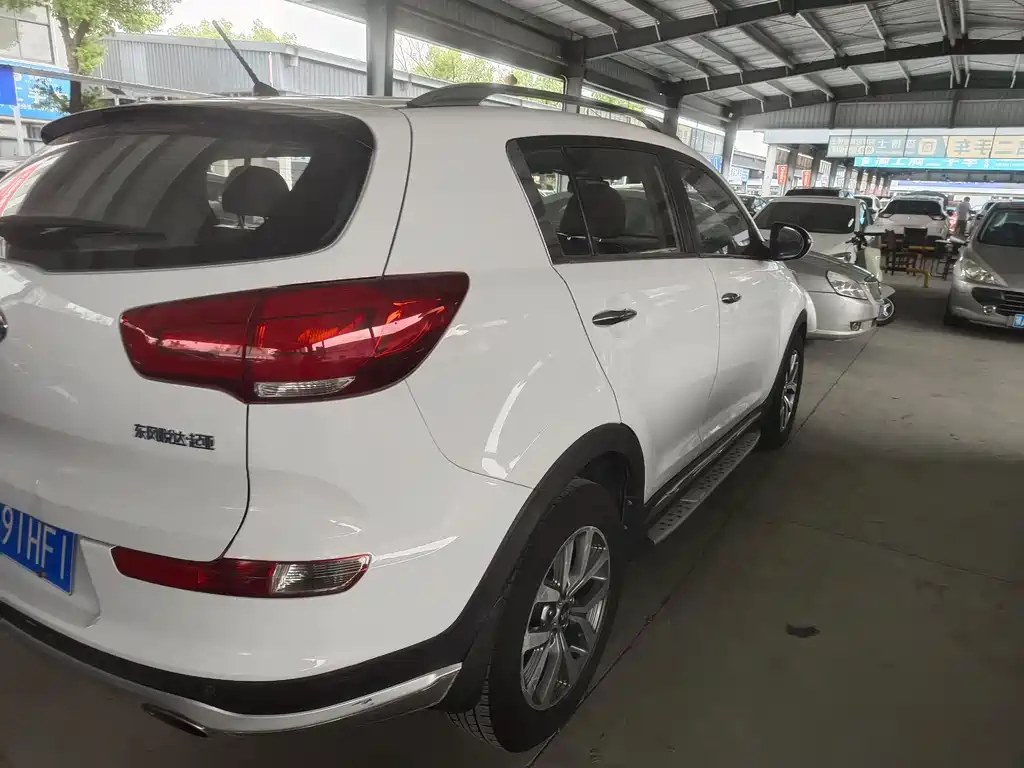 Kia Sportage — миниатюра 11