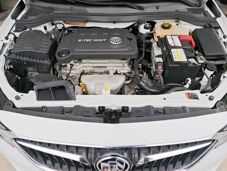 Buick Excelle — миниатюра 10