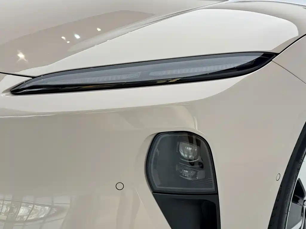 NIO ET5 — миниатюра 19