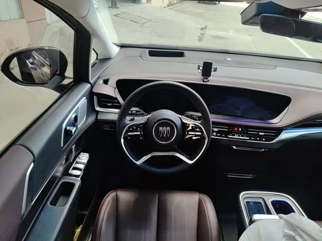 Buick Century — миниатюра 15