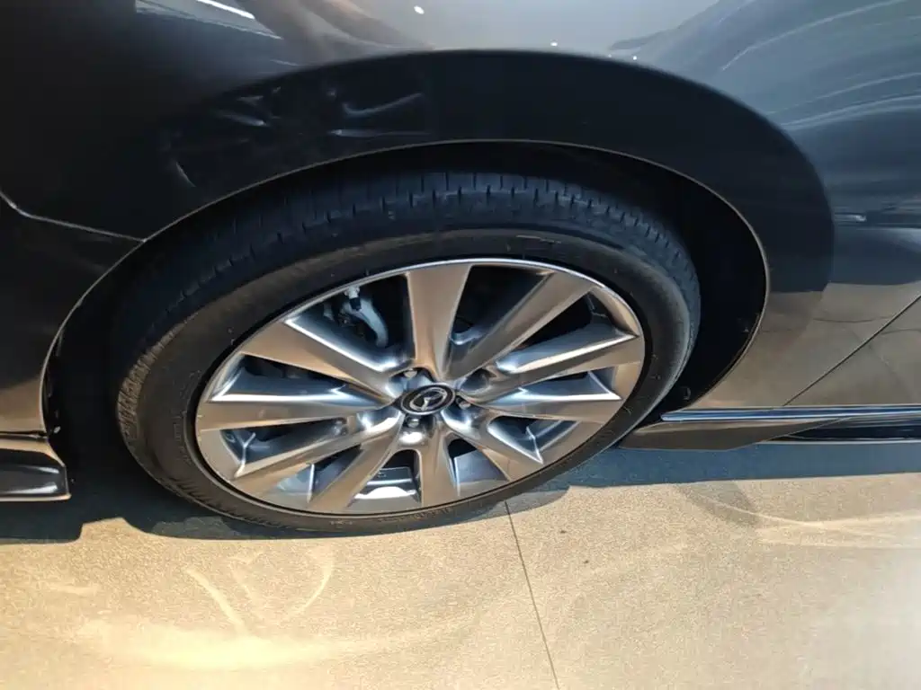 Mazda 3 Axela — миниатюра 23