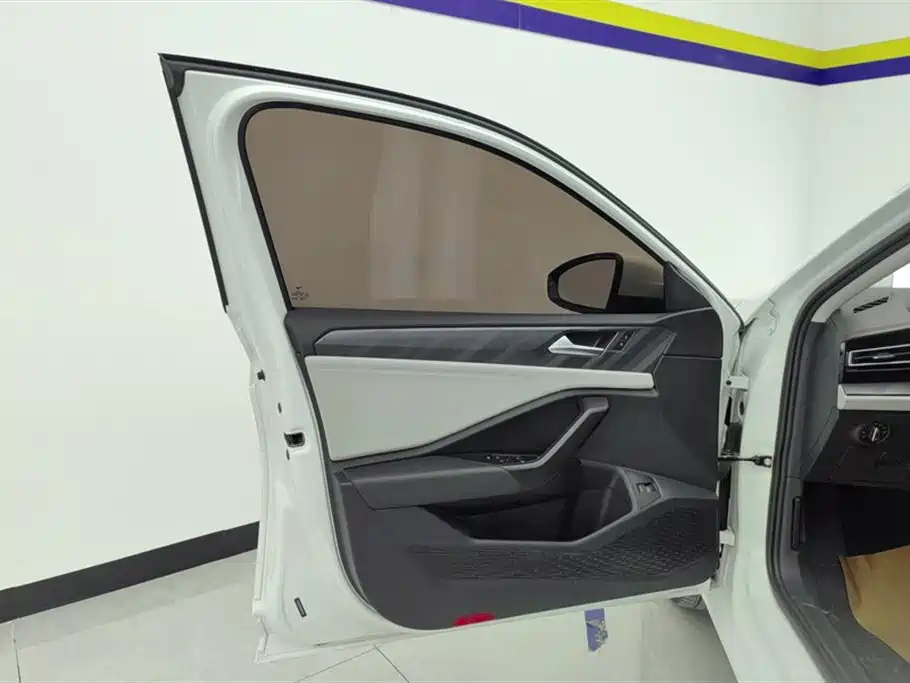 Jetta VA7 — миниатюра 7