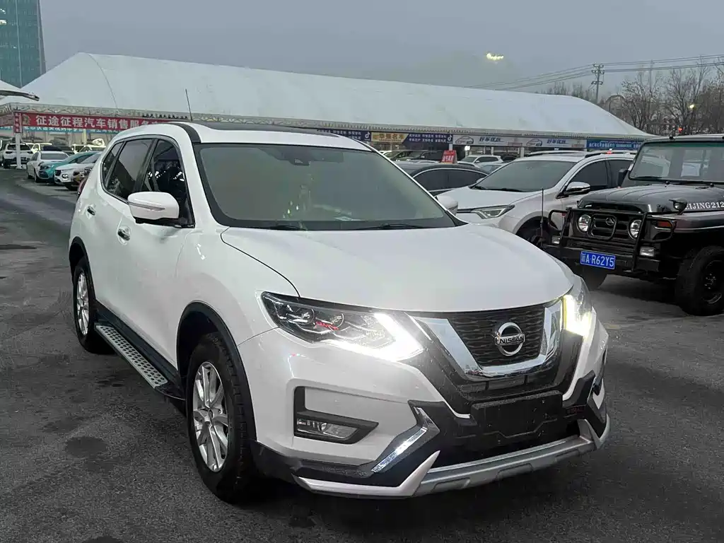 NISSAN QIJUN