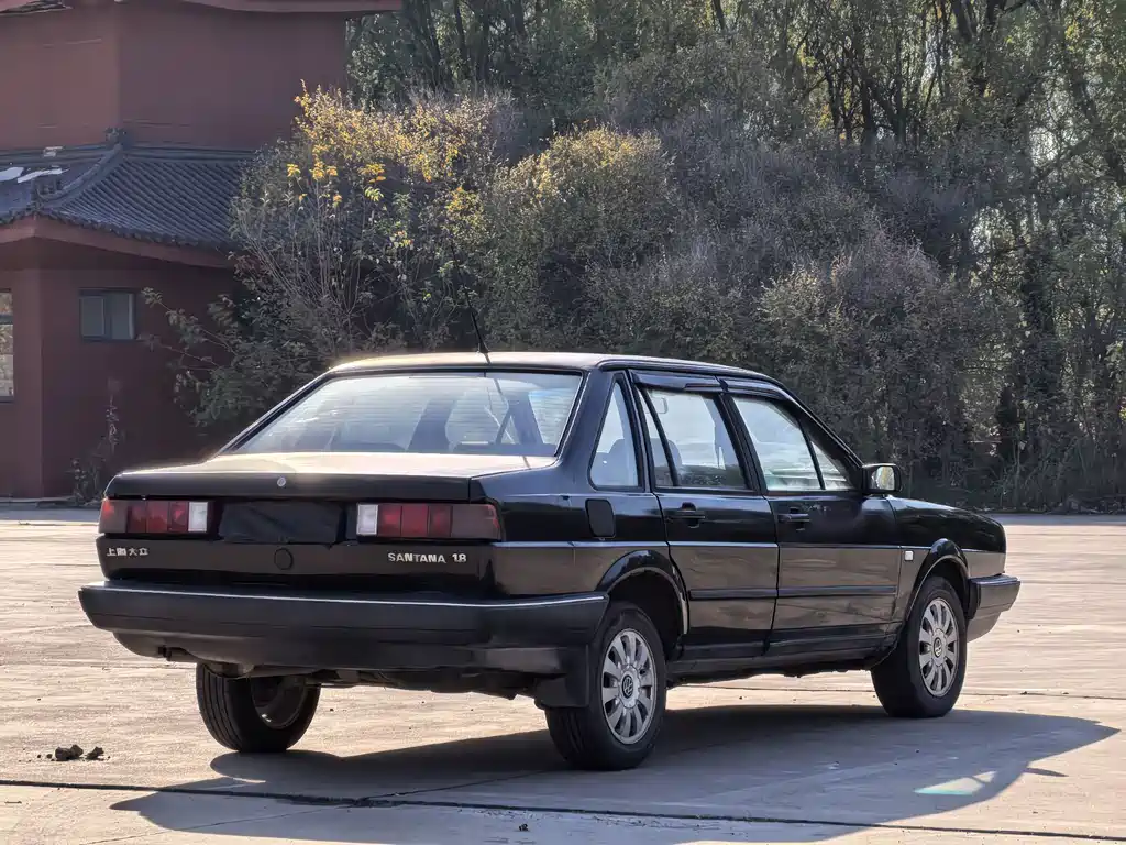 Volkswagen Santana Classic — миниатюра 6
