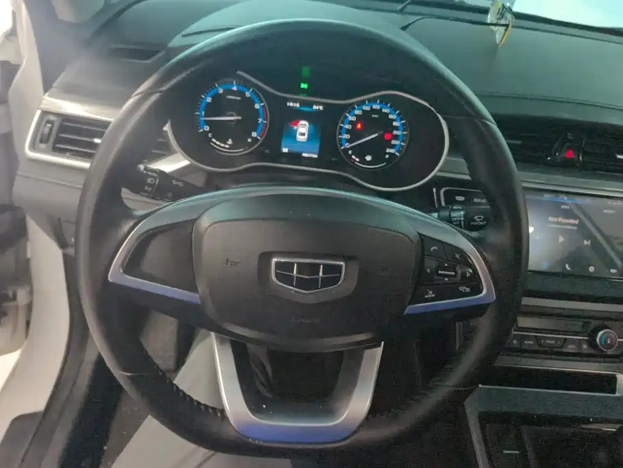 Geely Emgrand — миниатюра 15