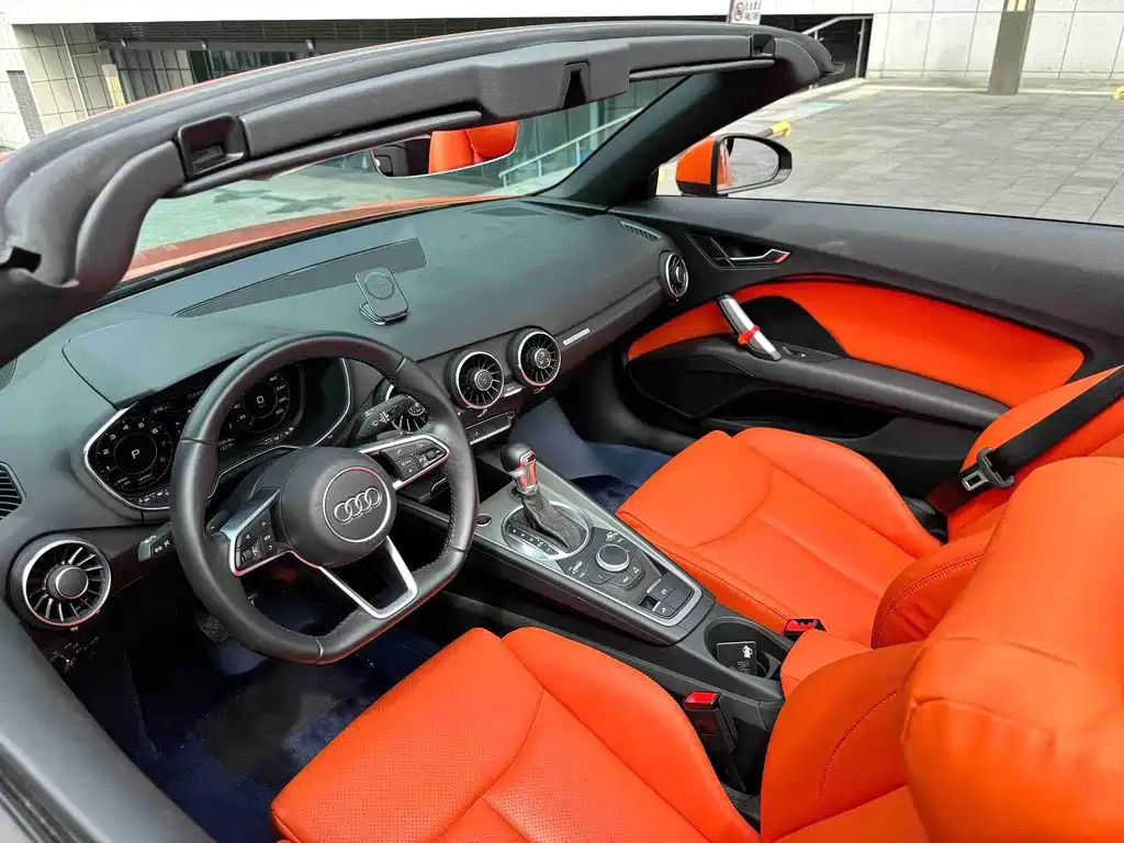Audi TT — миниатюра 4