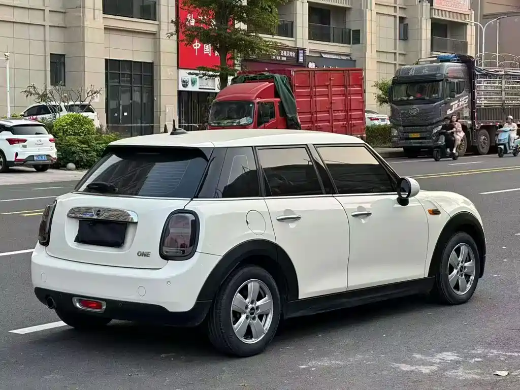 MINI Mini — миниатюра 9