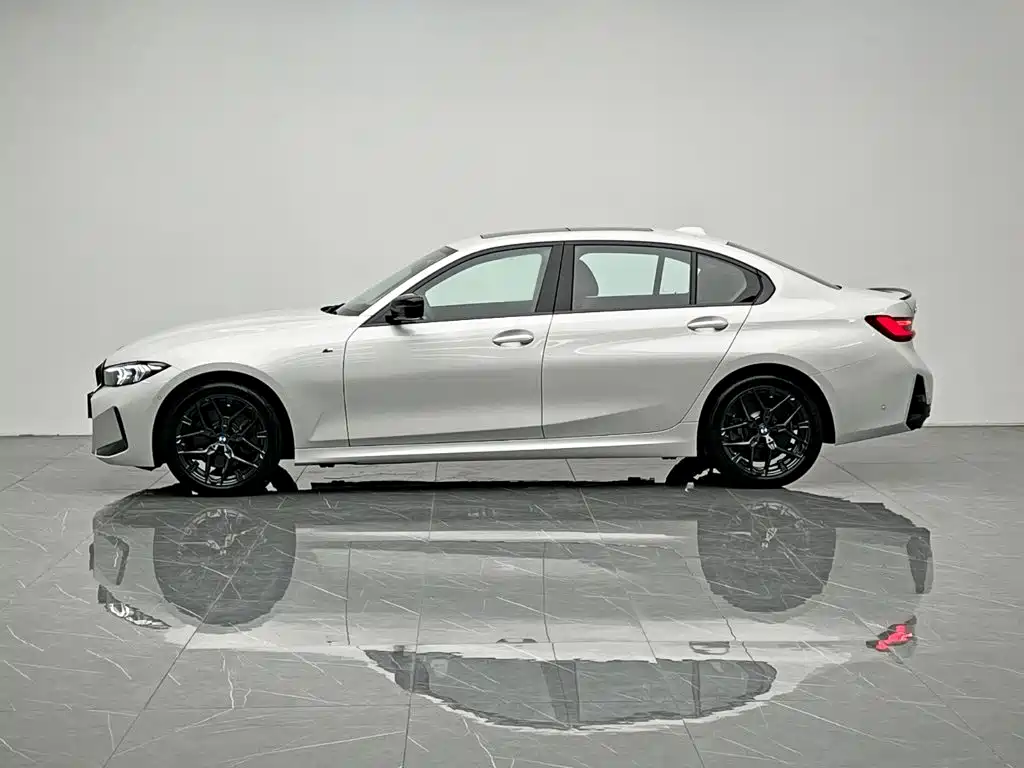 BMW 3 Series — миниатюра 3