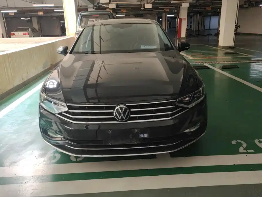 Volkswagen Magotan — миниатюра 2
