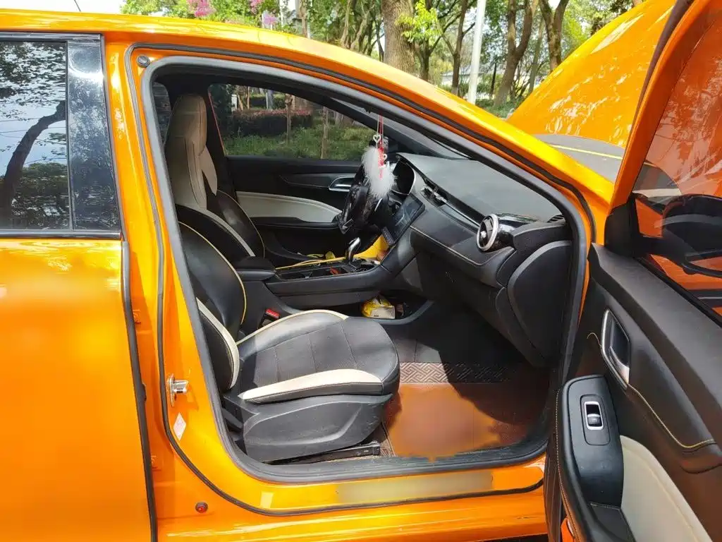 MG MG6 — миниатюра 18