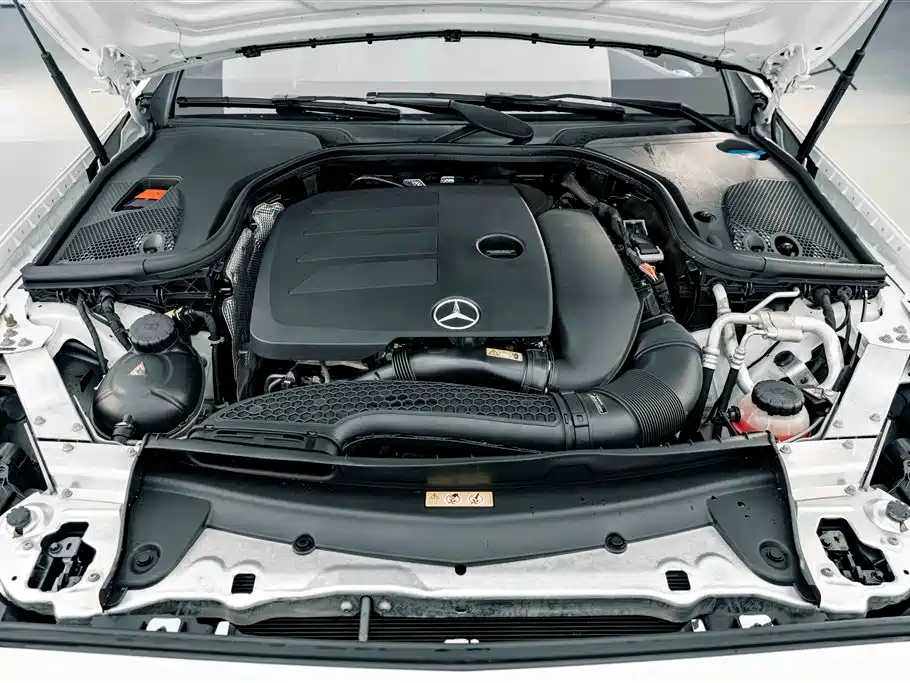 Mercedes-Benz E-Class (Import) — миниатюра 21