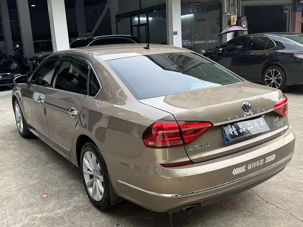 Volkswagen Passat — миниатюра 15