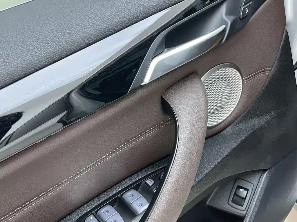 BMW X1 — миниатюра 22