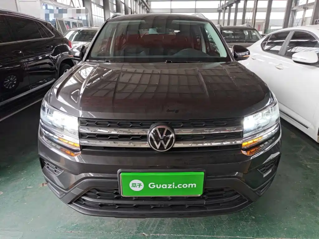 Volkswagen Tharu — миниатюра 3