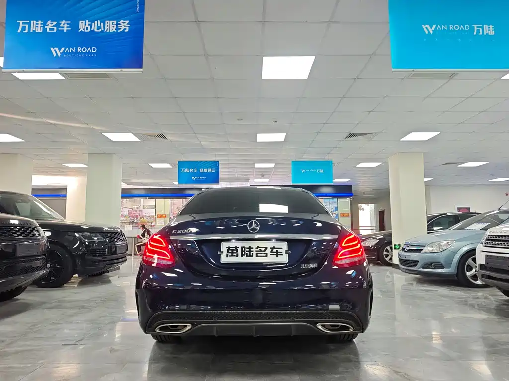Mercedes-Benz C-Class — миниатюра 7
