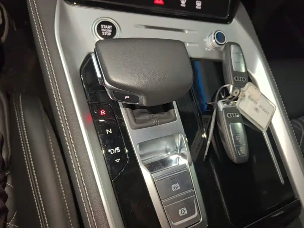 Audi Q6 — миниатюра 14