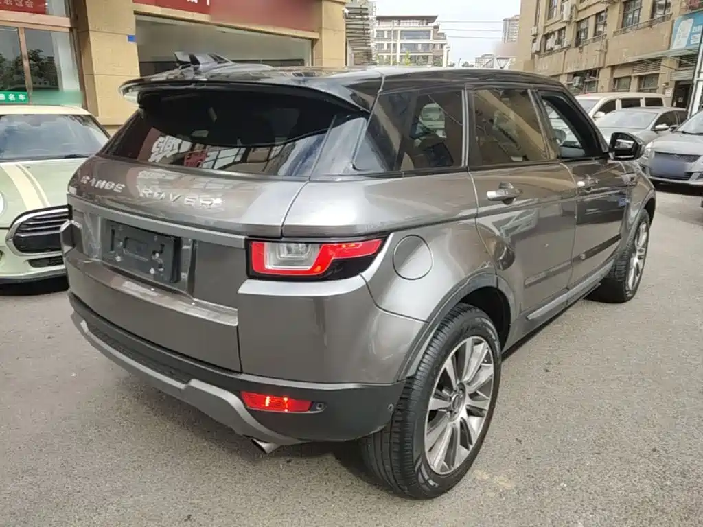 Land Rover Evoque — миниатюра 7