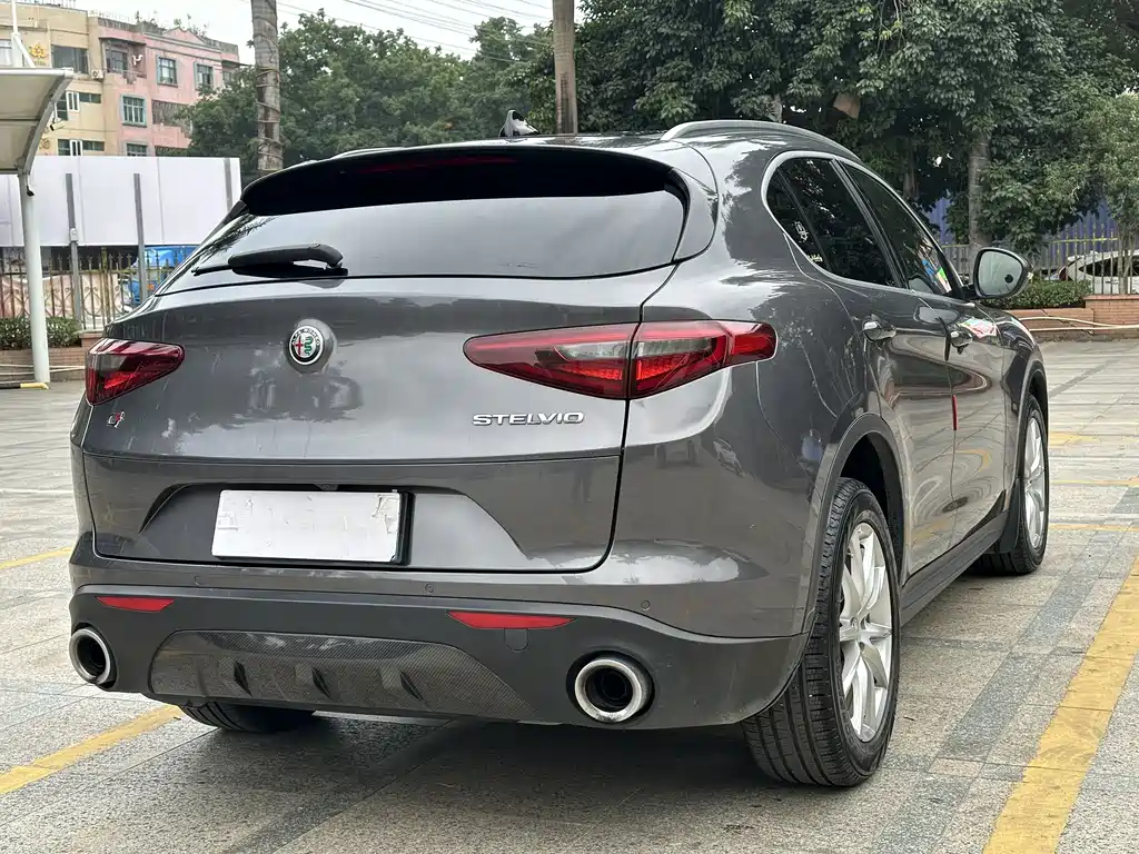 ALFA ROMEO STELVIO