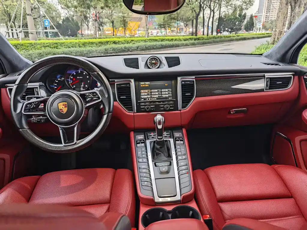 Porsche Macan 2016 Macan Turbo 3.6T