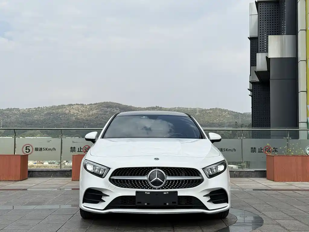 MERCEDES-BENZ A CLASS