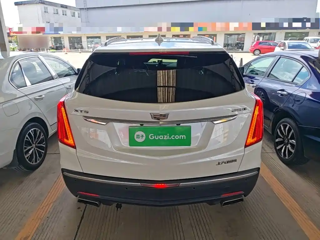 Cadillac XT5 — миниатюра 6
