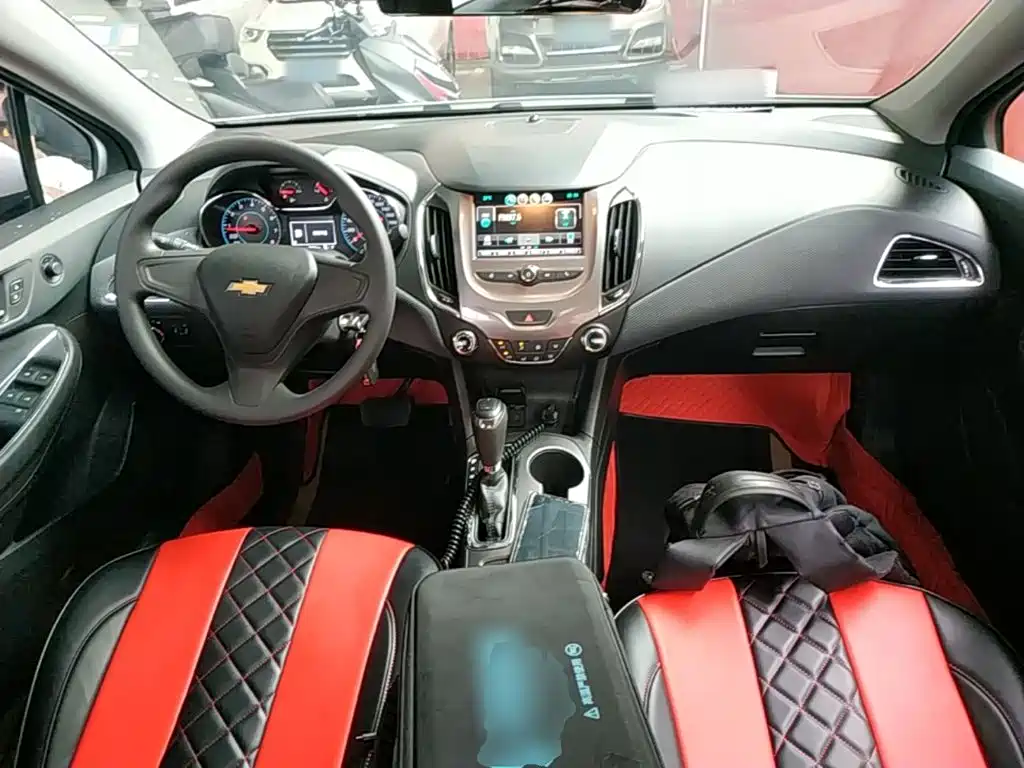 Chevrolet Cruze — миниатюра 10