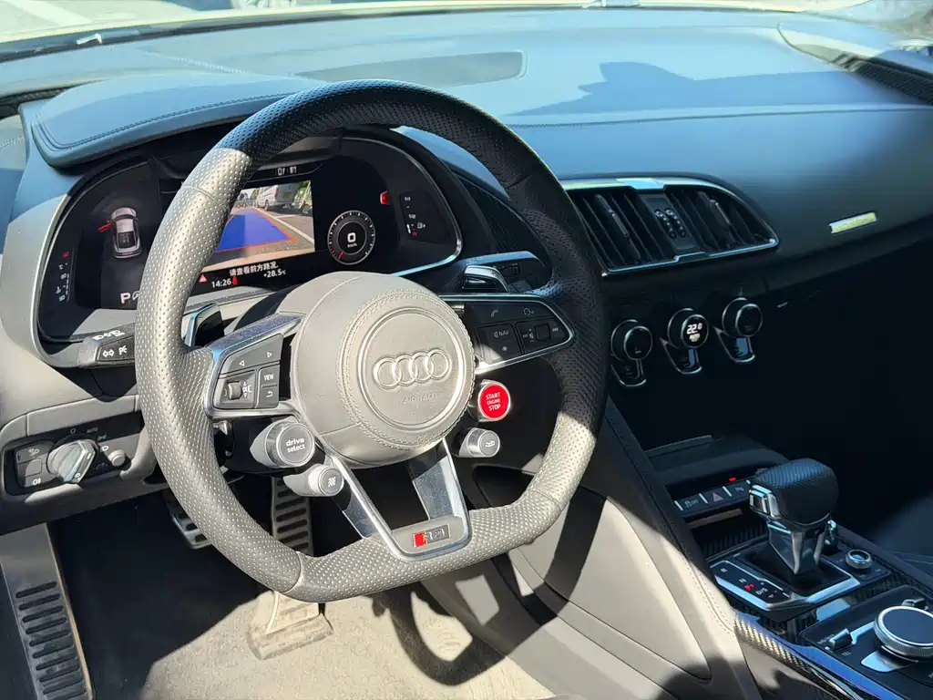 Audi R8 — миниатюра 6