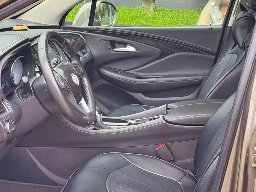 Buick Envision Plus — миниатюра 11