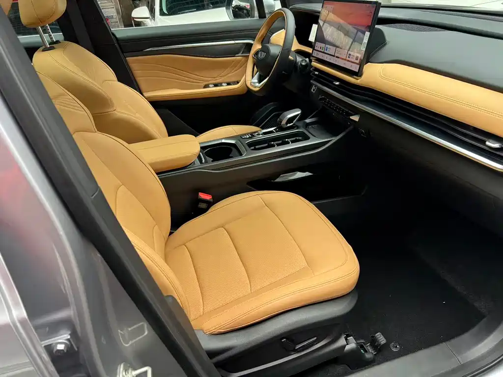 Geely Haoyue L — миниатюра 7