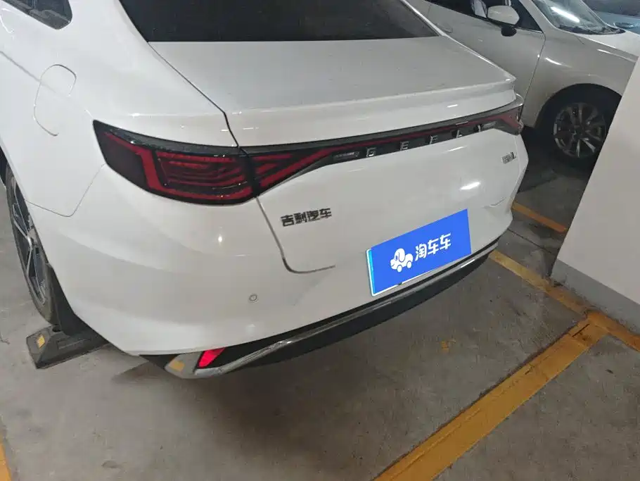 Geely Emgrand L — миниатюра 4