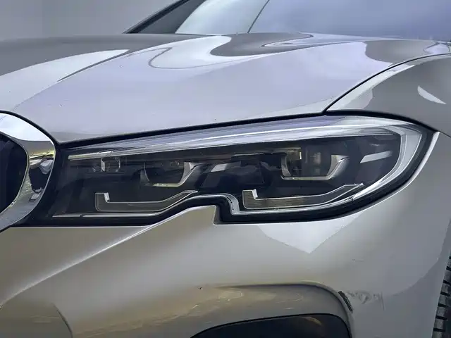 BMW 3 Series — миниатюра 17