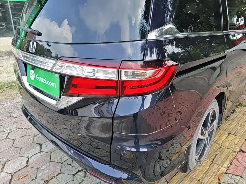 Honda Odyssey — миниатюра 8